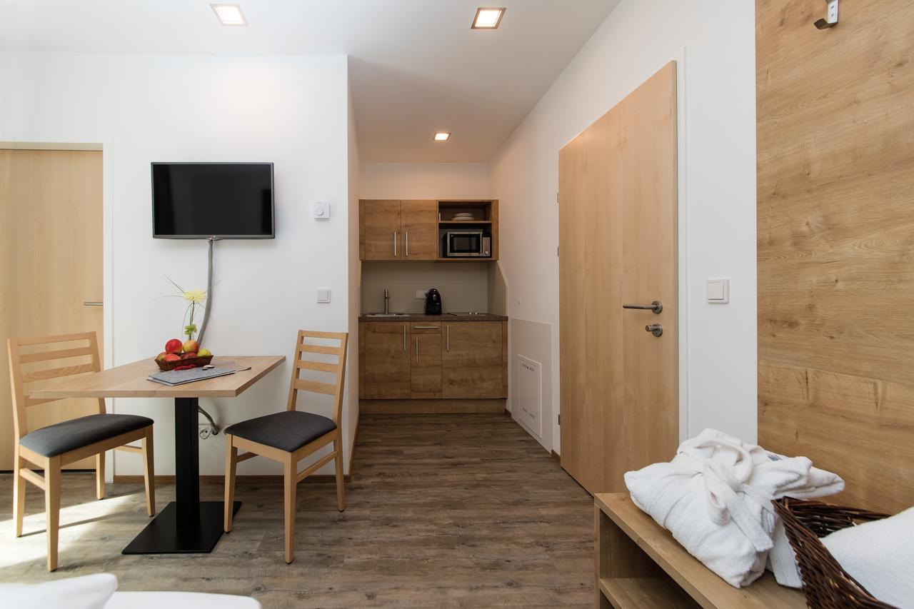 Alpine Lodge Kloesterle Am Arlberg Екстер'єр фото
